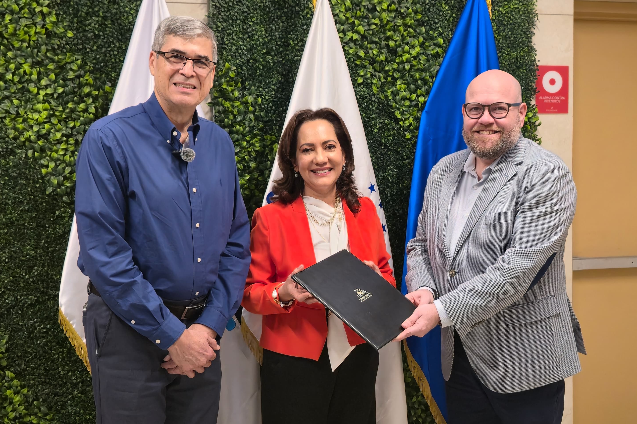 Cenpromype y FUSAI suman esfuerzos para el fortalecimiento de la mipyme en la región SICA